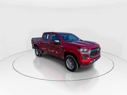 New 2026 Chevrolet Colorado LT RWD image 2
