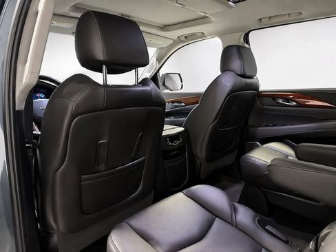 Used 2019 Cadillac Escalade ESV Premium Luxury AWD/4WD image 15