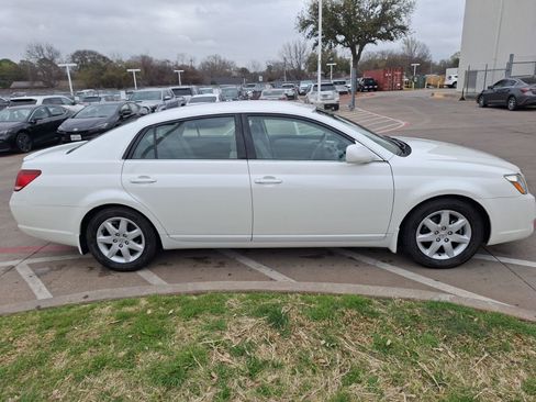 Used 2006 Toyota Avalon XL image 7