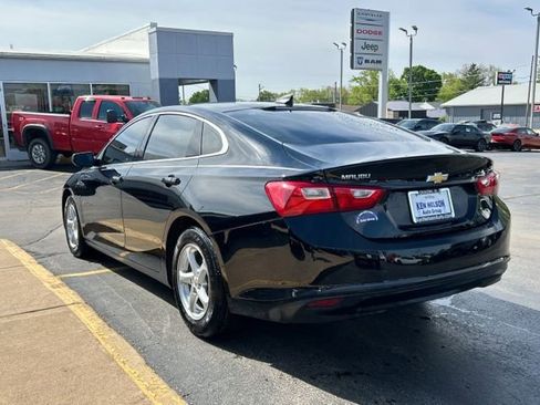 Used 2017 Chevrolet Malibu LS FWD image 6