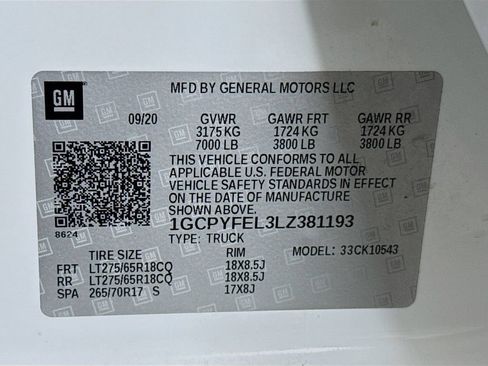 Used 2020 Chevrolet Silverado 1500 LT Trail Boss image 31