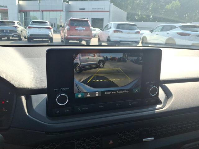 Used 2025 Honda Accord SE image 17