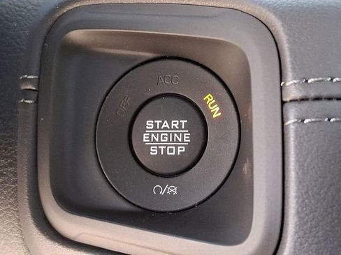 New 2026 Jeep Gladiator Mojave image 15