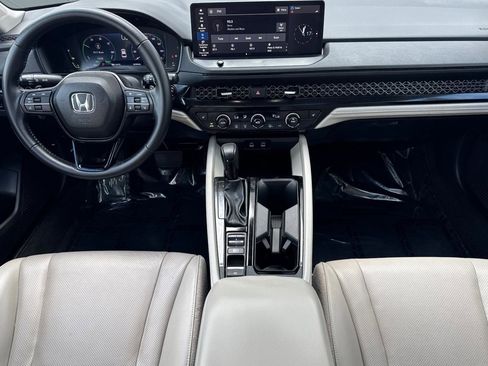 Certified 2024 Honda Accord EX-L image 17