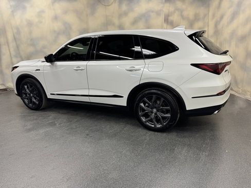 Used 2023 Acura MDX A-Spec image 4