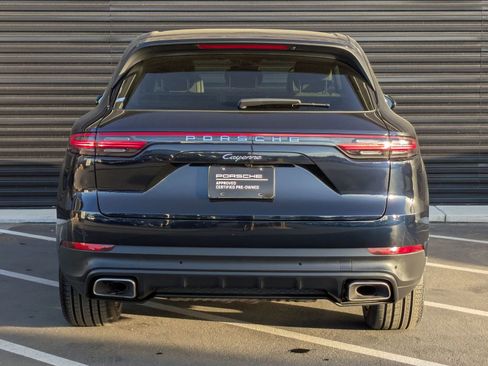 Certified 2023 Porsche Cayenne image 10
