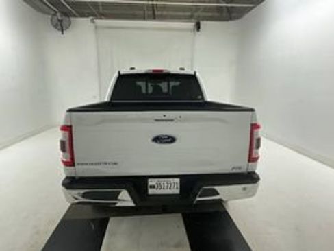 Used 2022 Ford F150 Lariat w/ FX4 Off-Road Package AWD/4WD image 6