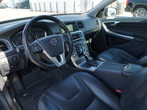Used 2016 Volvo S60 T5 Premier w/ Convenience Package FWD image 17