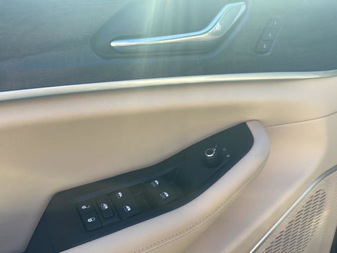 New 2026 Jeep Grand Cherokee Limited AWD/4WD image 15