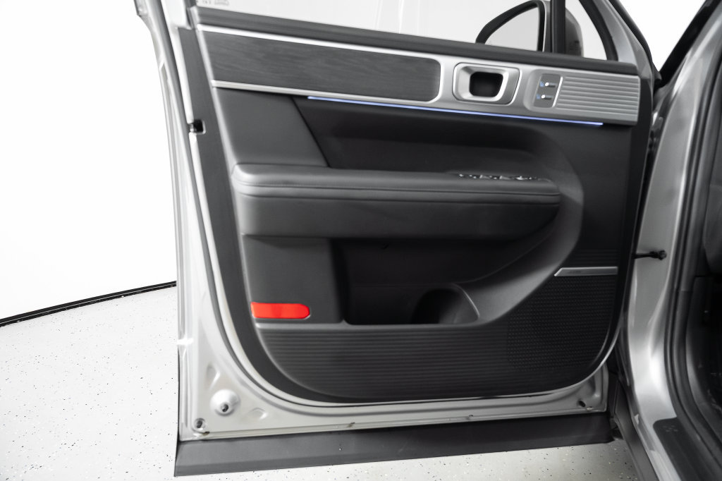 Certified 2024 Hyundai Santa Fe Limited FWD image 34
