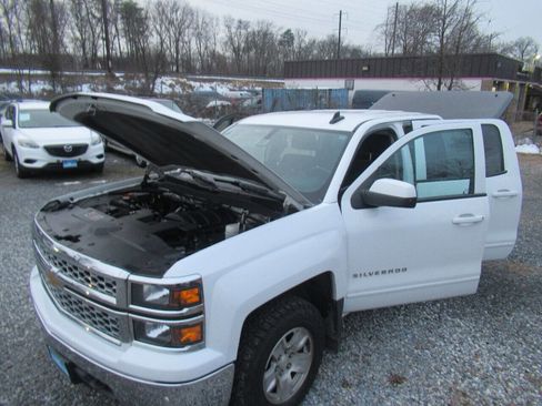 Used 2015 Chevrolet Silverado 1500 LT image 11
