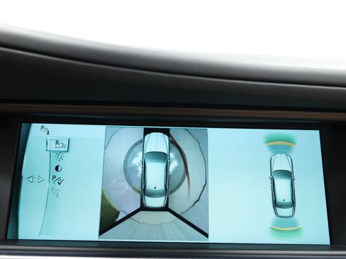 Used 2015 Rolls-Royce Ghost image 31