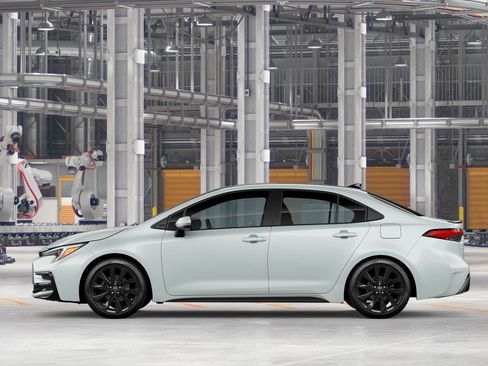 New 2026 Toyota Corolla XSE image 4