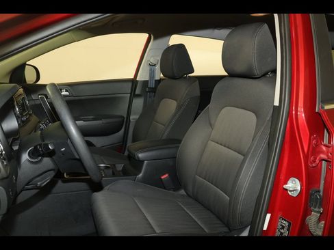 Used 2019 Kia Sportage LX AWD/4WD image 21