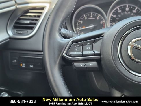 Used 2023 MAZDA CX-9 Touring image 30