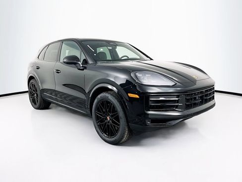 New 2026 Porsche Cayenne AWD/4WD image 7