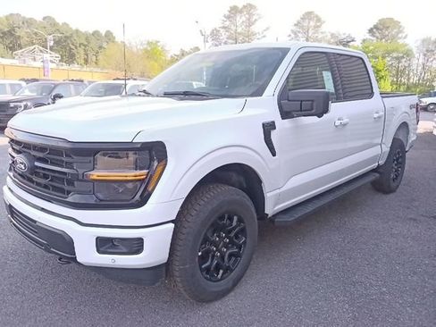 New 2026 Ford F150 XLT w/ Equipment Group 302A MID image 7