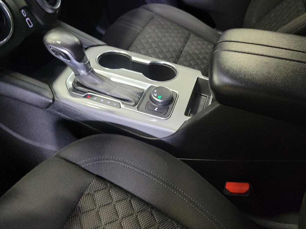 Used 2019 Chevrolet Blazer LT FWD image 26