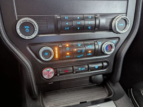 Used 2023 Ford Mustang GT RWD image 18