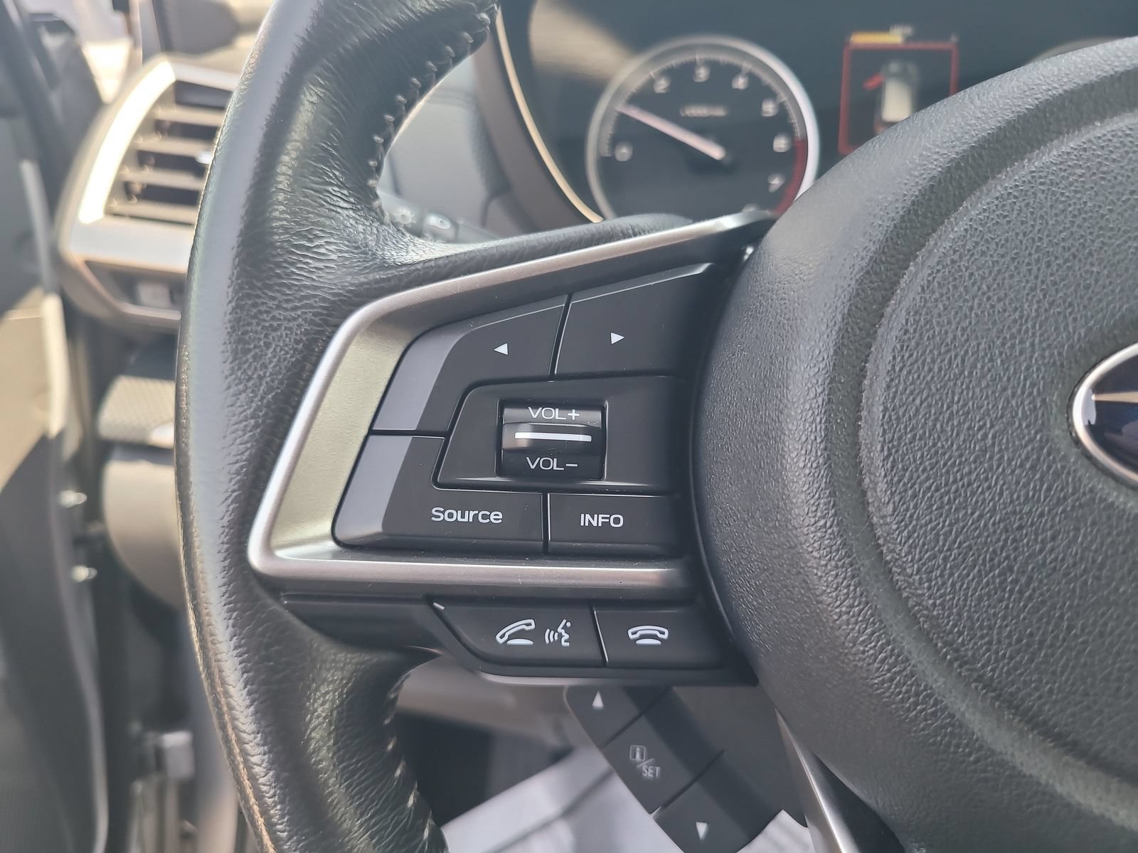 Used 2021 Subaru Forester Premium AWD/4WD image 14