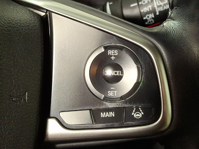 Used 2018 Honda CR-V Touring image 22