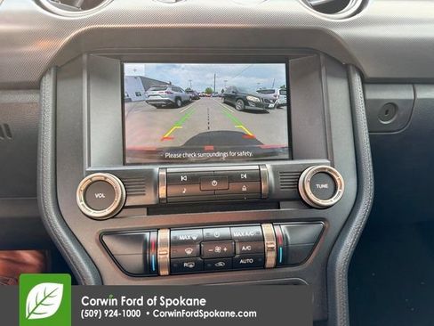 Used 2022 Ford Mustang Shelby GT500 w/ Technology Package RWD image 15