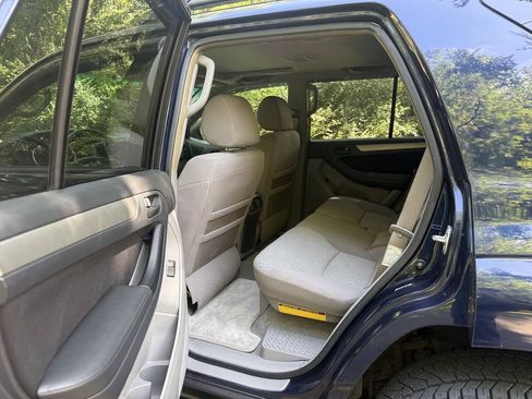 Used 2006 Toyota 4Runner SR5 AWD/4WD image 67