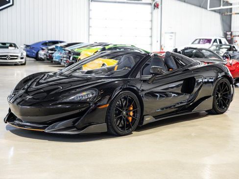 Used 2020 McLaren 600LT Spider RWD image 14