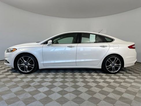 Used 2016 Ford Fusion Titanium FWD image 10