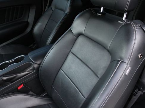 Used 2017 Ford Mustang GT Premium w/ Equipment Group 401A RWD image 6