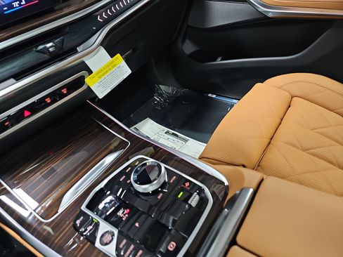 New 2026 BMW X7 xDrive40i w/ M Sport Package image 27