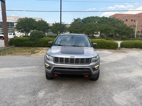 Used 2020 Jeep Compass Trailhawk AWD/4WD image 6