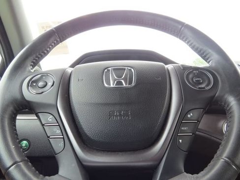 Used 2019 Honda Ridgeline RTL image 12