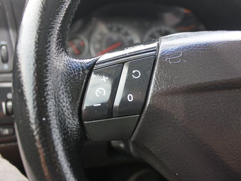 Used 2006 Volvo S60 2.5T FWD image 12
