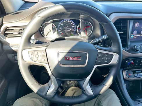 Used 2023 GMC Acadia Denali w/ Denali Ultimate Package image 11