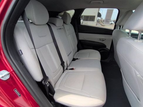 Used 2025 Hyundai Tucson SEL AWD/4WD image 29