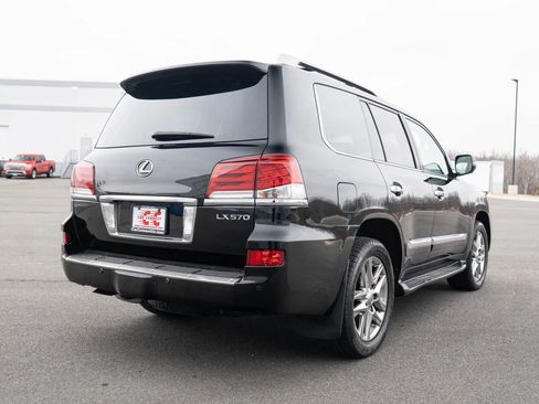 Used 2015 Lexus LX 570 4WD image 6