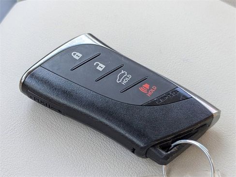 Used 2024 Lexus ES 350 w/ Premium Package image 33