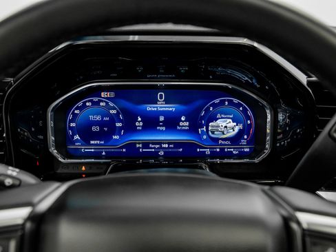 Used 2025 Chevrolet Silverado 2500 LTZ w/ LTZ Plus Package image 46