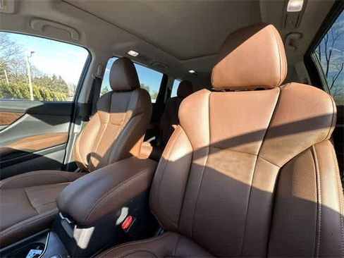 Certified 2025 Subaru Ascent Touring image 17