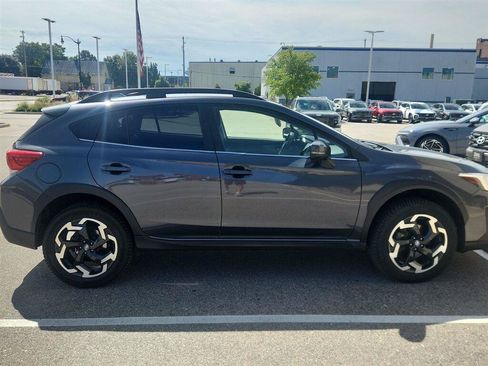 Used 2021 Subaru Crosstrek 2.5i Limited w/ Popular Package #3 AWD/4WD image 3