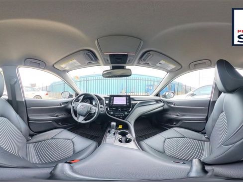 Used 2023 Toyota Camry SE image 35