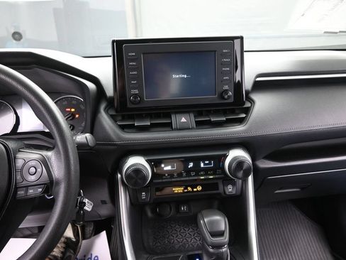 Used 2019 Toyota RAV4 LE w/ All Weather Liner Package AWD/4WD image 24
