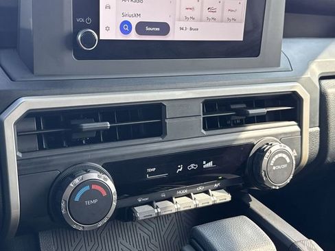 Used 2024 Toyota Tacoma SR AWD/4WD image 19