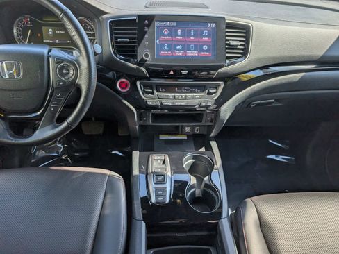Certified 2023 Honda Ridgeline Black Edition image 17