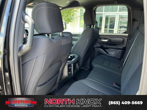 New 2026 RAM 1500 Express AWD/4WD image 15