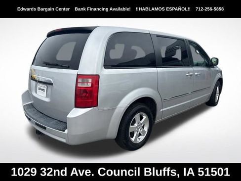 Used 2008 Dodge Grand Caravan SXT FWD image 7