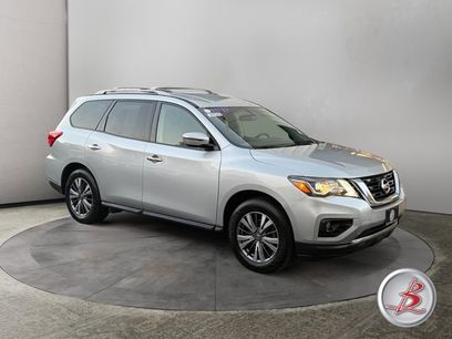 Used 2020 Nissan Pathfinder SV