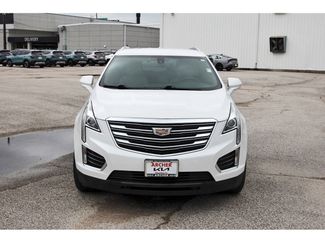 Used 2019 Cadillac XT5 FWD video 2