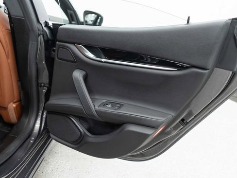 Used 2022 Maserati Ghibli Modena Q4 image 28